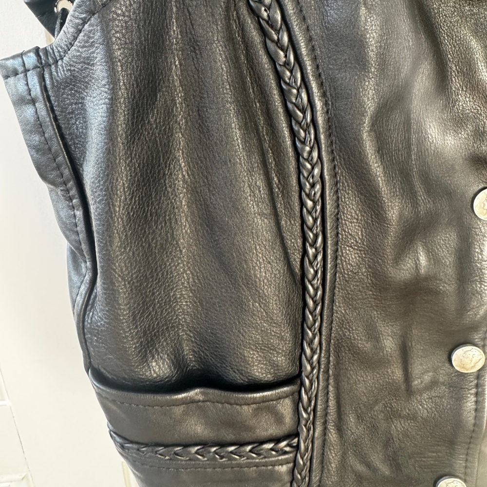 Pro Rider Black Leather Woman’s Motorcycle Vest Lady Rider Rose Patch Biker Sz M - Picture 5 of 8